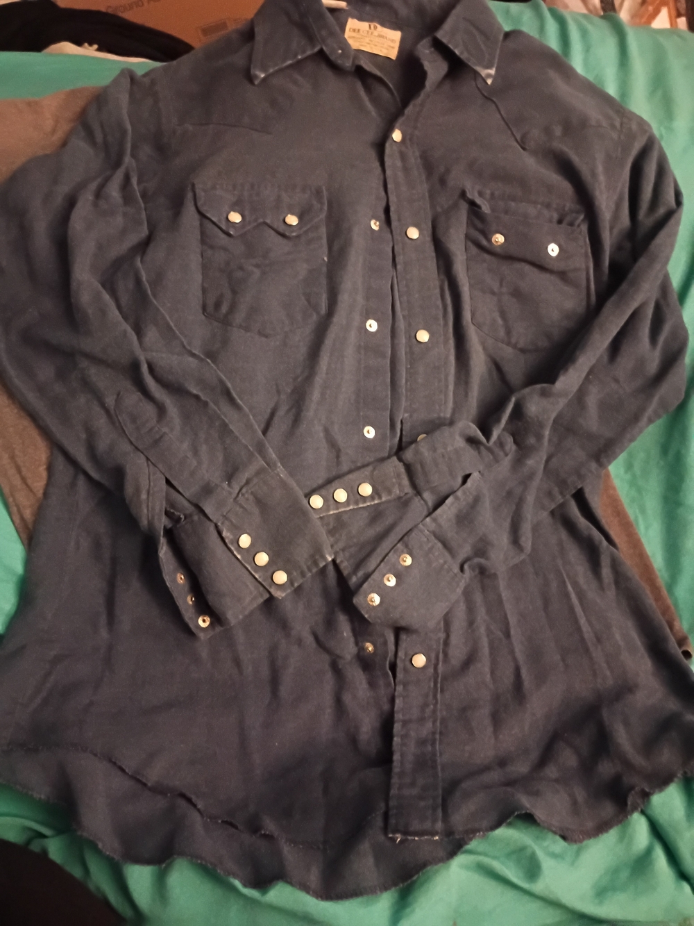 Men's Dark Blue Snap-Front Casual Button-Down Shirt